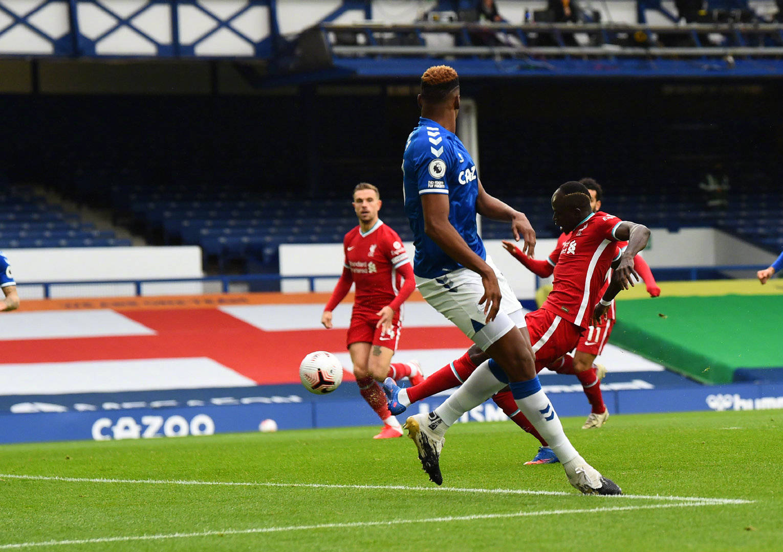 队对内线的 队对内线的